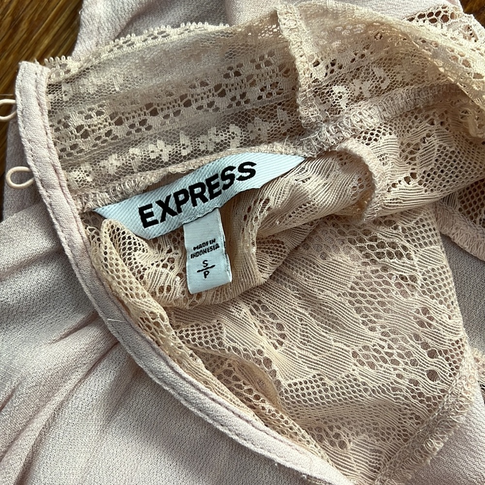 Express Blouse - Picture 2 of 2